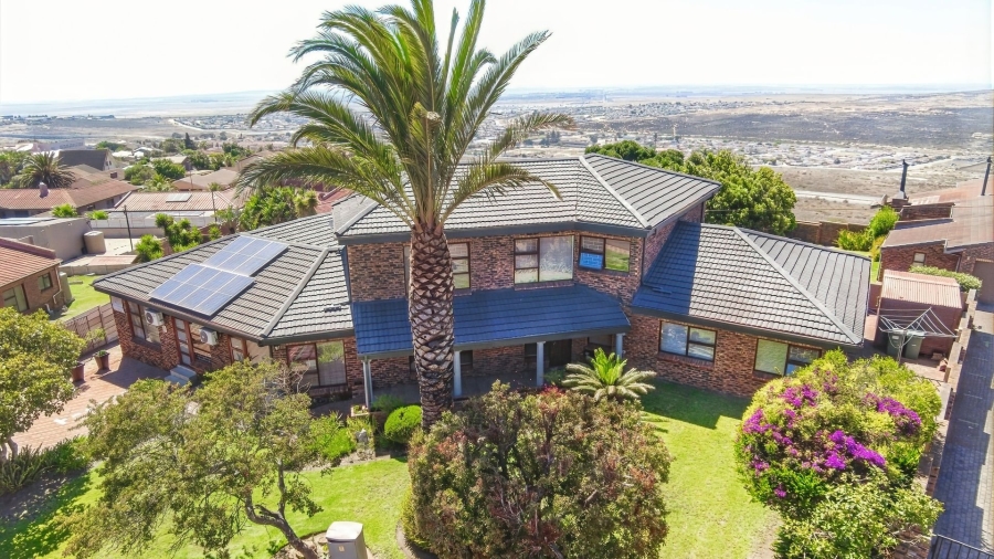 7 Bedroom Property for Sale in Vredenburg Western Cape